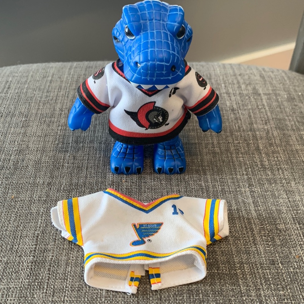 Wow Wee Predators - Ottawa Senators and St Louis Hockey Jerseys